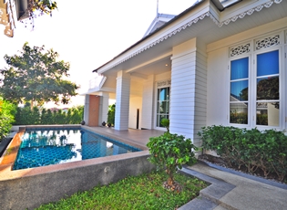 Casa La Piscina Hua Hin