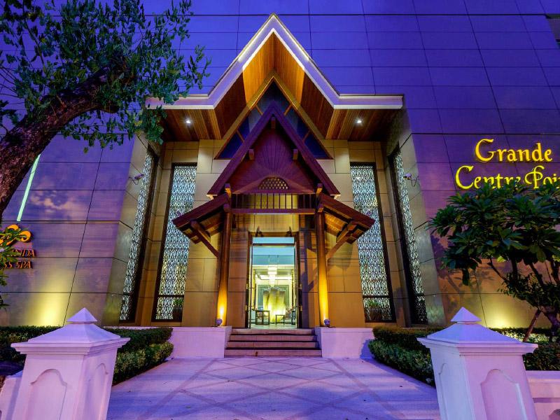 曼谷隆齐中央热点酒店