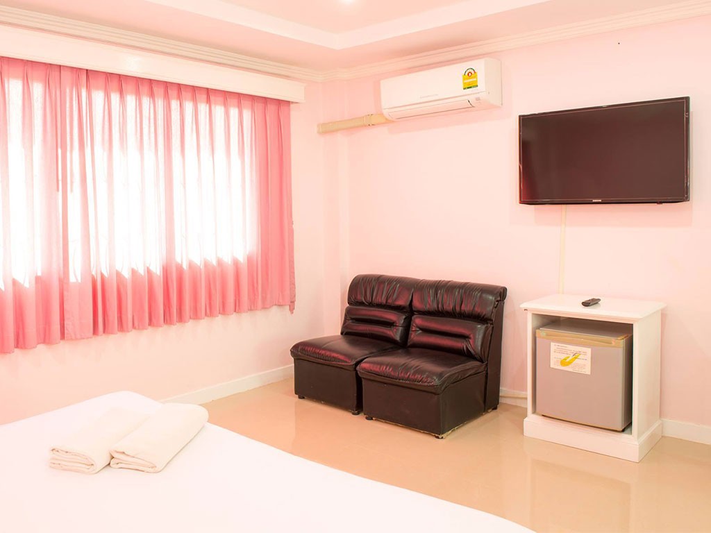 ศรีสุพรรณ แกรนด์ รอยัล