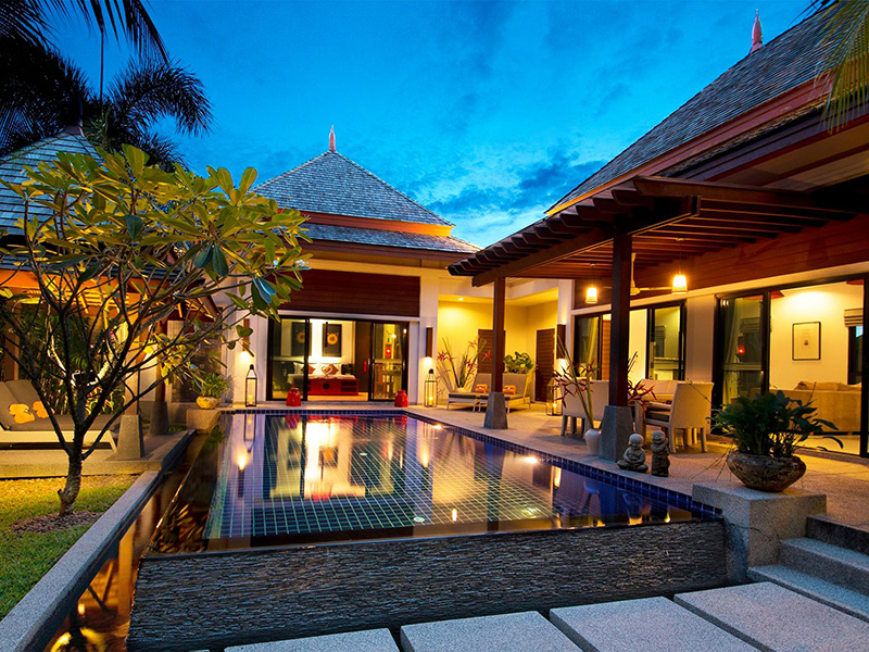 近くのホテル The Bell Pool Villa Resort Phuket