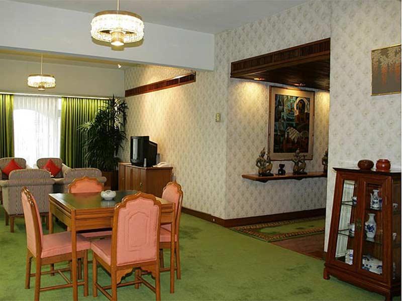 Hotel image Indra Regent Hotel