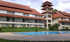 拜林桂河度假村（Aek - Pailin River Kwai Hotel）