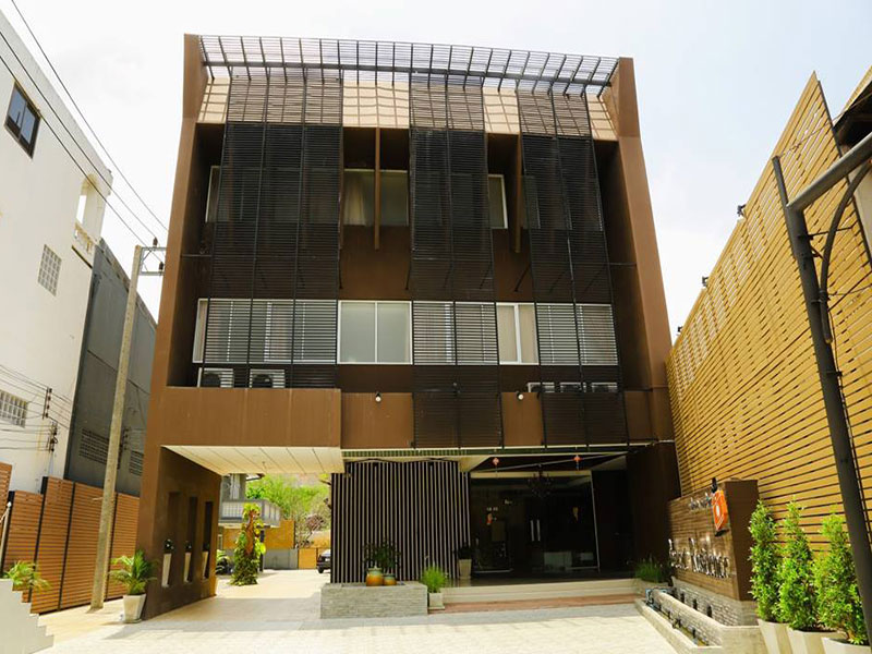 Hotels Nearby Portrait Residence @ Pranburi