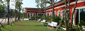 普乔安帕瓦度假村（Phu Jao Amphawa Resort）