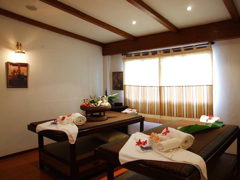 Hoteller Pludhaya Resort
