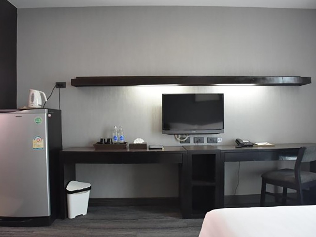 ฌ เฌอ   เดอะ กรีน เรสซิเดนซ์