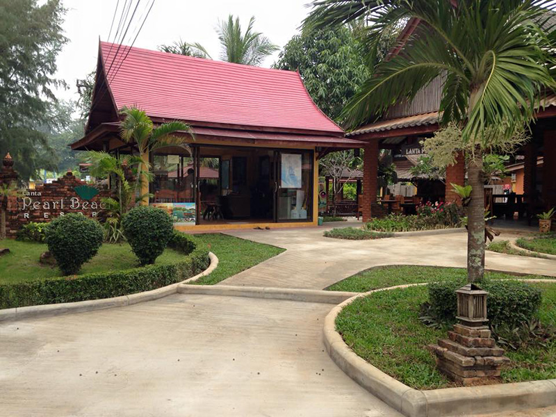 Hotels Nearby Lanta Pearl Beach Resort