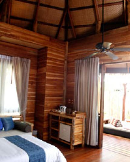 คีรีวารี ซีไซด์ วิลล่า