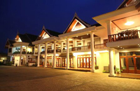 โรงแรม มาโนลัค