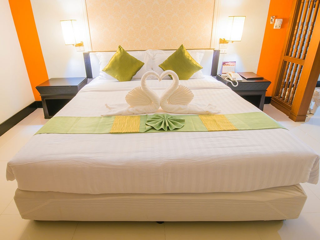 โรงแรมอัศวรรณ