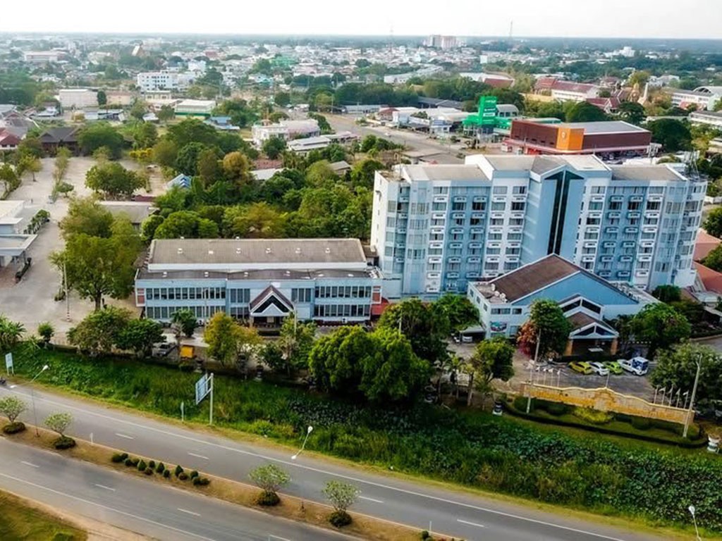 โรงแรมเทพนคร