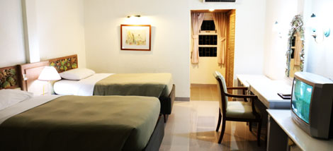 Room @ Lopburi Inn Resort