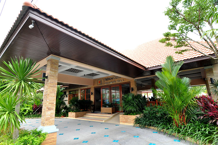 Chalong Villa Resort and Spa