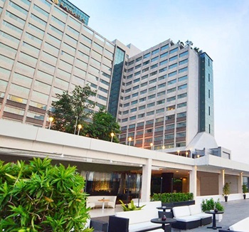 Ramada Plaza by Wyndham Bangkok Menam Riverside