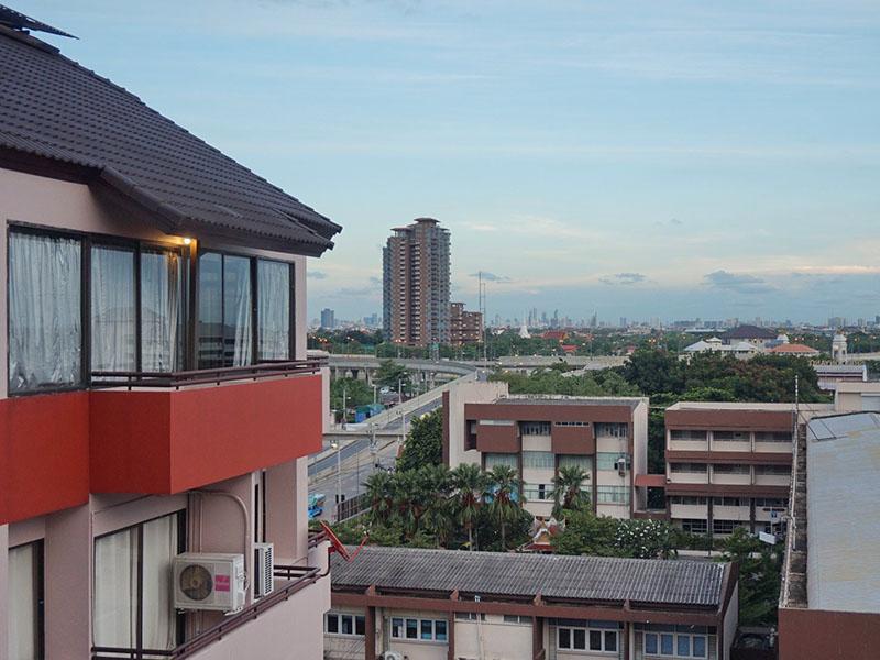 Nonthaburi Palace 