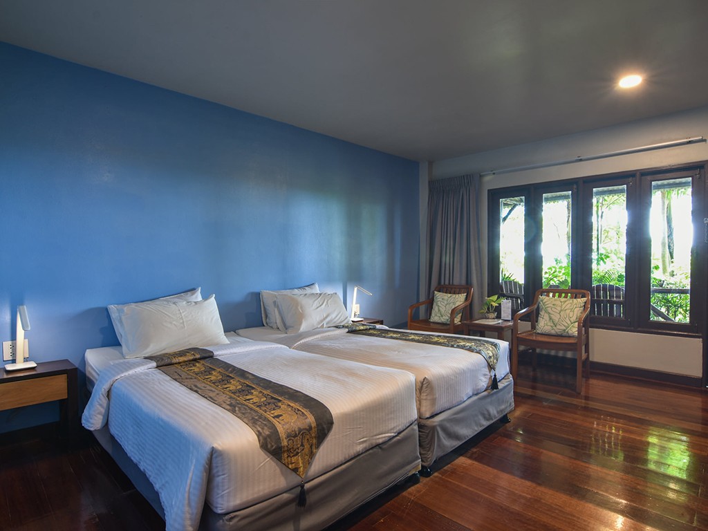 Hotel image Baan Klang Aow Beach Resort