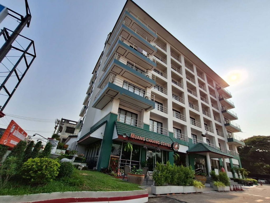 โรงแรมมณีโรจน์