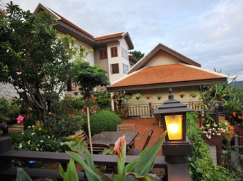 Phu Mork Dao Resort