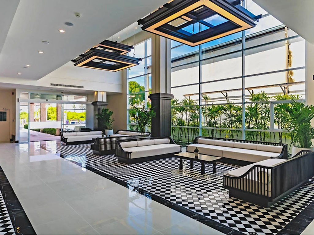 โรงแรมโนราห์เฉวง