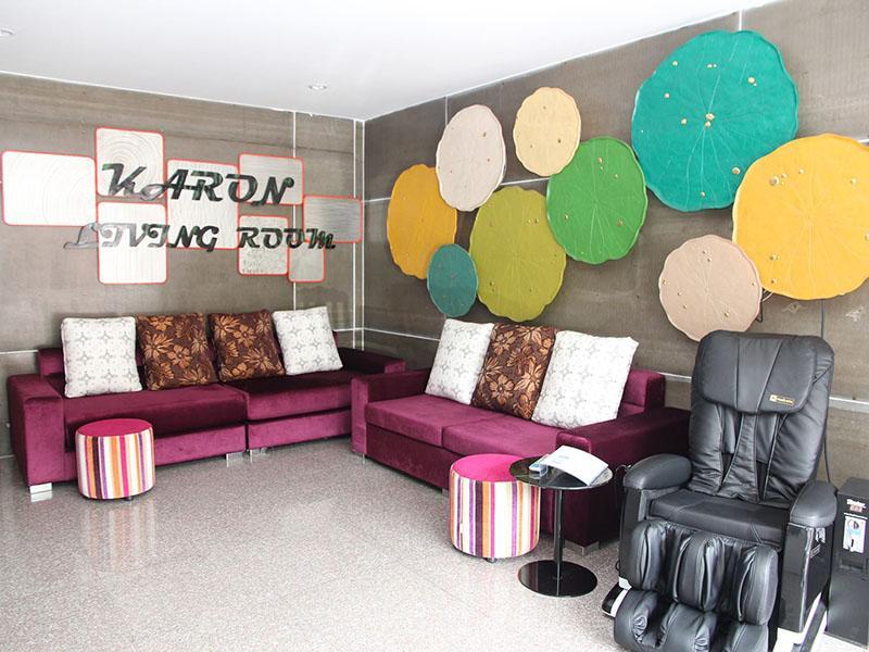 Image Hotel Karon Living Room