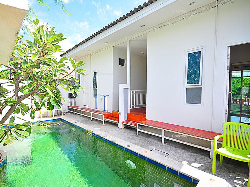 近くのホテル Baan Hua Hin Pool Villa 