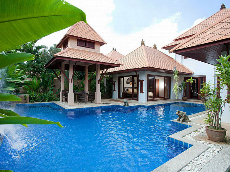 近くのホテル Villa Fantasea Phuket