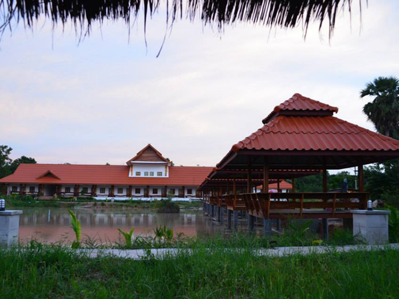 NongLuk Kungphao and Resort 