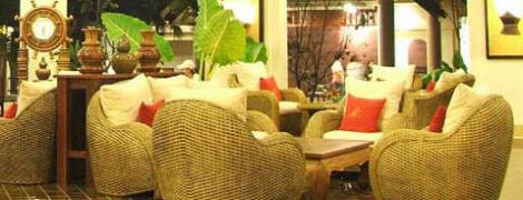 Lobby of Laluna Hotel