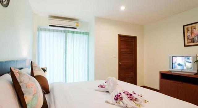 Hotel image Deva Patong Suites Hotel
