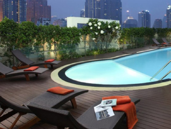 Lohas Suites Sukhumvit by Superhotel