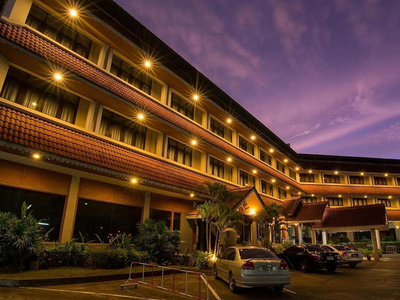 附近的酒店 甲米皇家酒店(Krabi Royal Hotel)