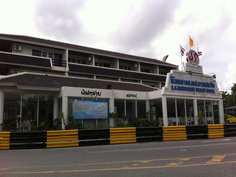 โรงแรม เอสเอส บางแสน บีช