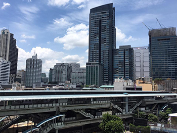 เรดิสัน สวีท กรุงเทพ สุขุมวิท