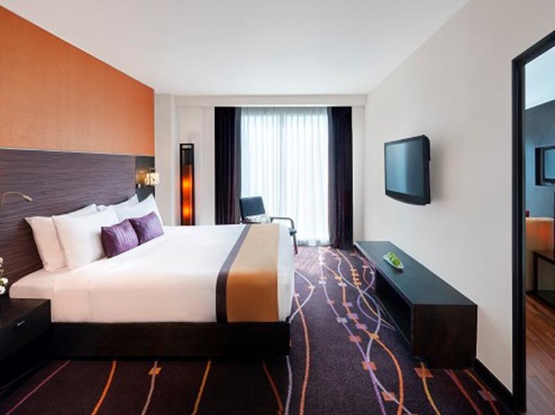 Hotel image Radisson Suites Bangkok Sukhumvit