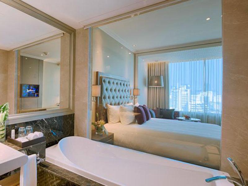 Radisson Blu Plaza Bangkok