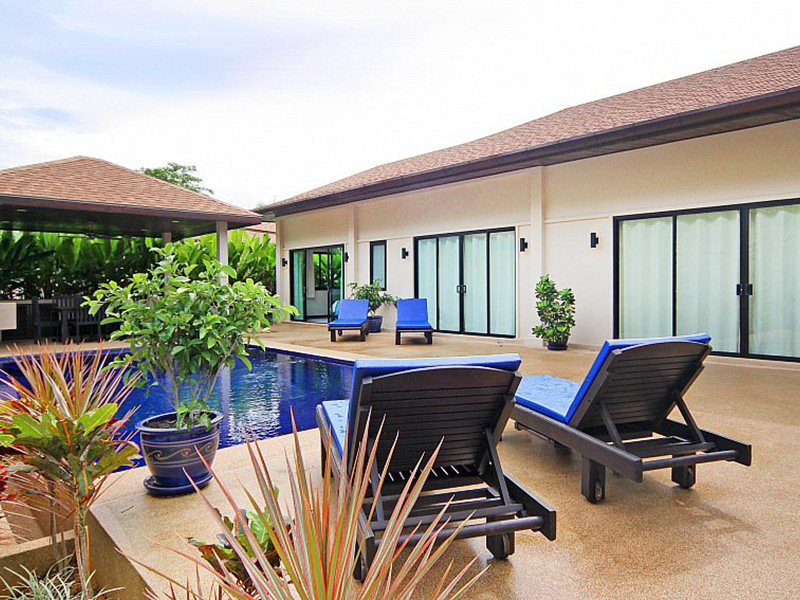 近くのホテル Villa Anyamanee Phuket