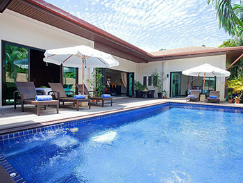 Villa Ploi Jantra Phuket