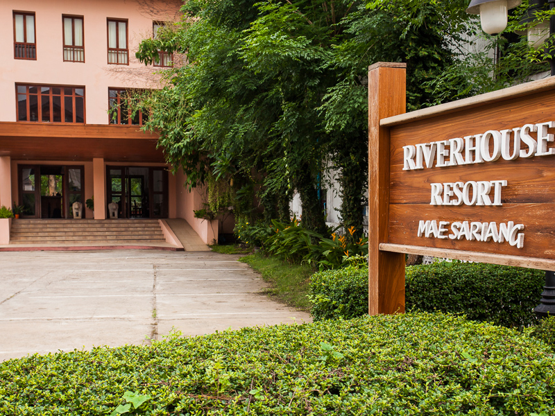Riverhouse Resort
