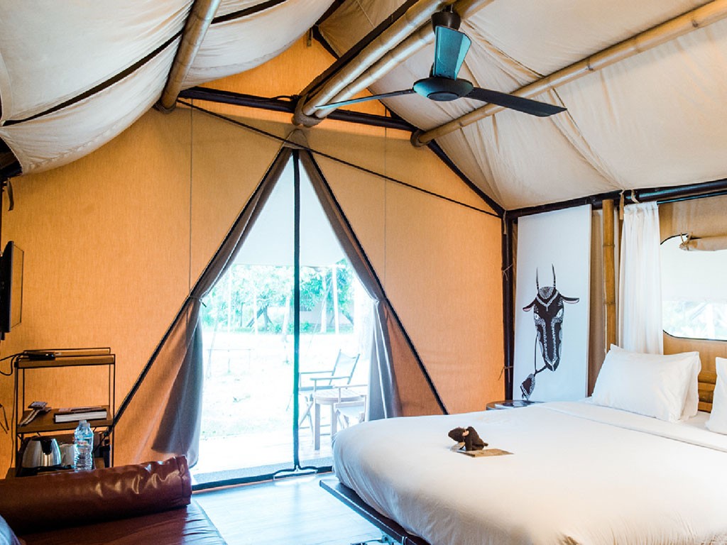 ลาลา มูก้า เต็นท์ รีสอร์ท