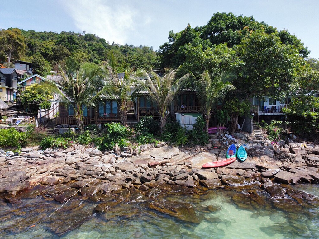 Image Hotel Phi Phi Cozy Seafront Resort