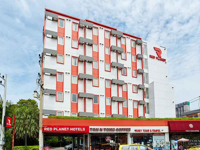 Hotels Nearby Red Planet Pattaya