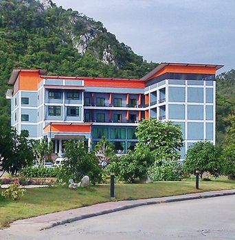 Aromdee Resort and Spa