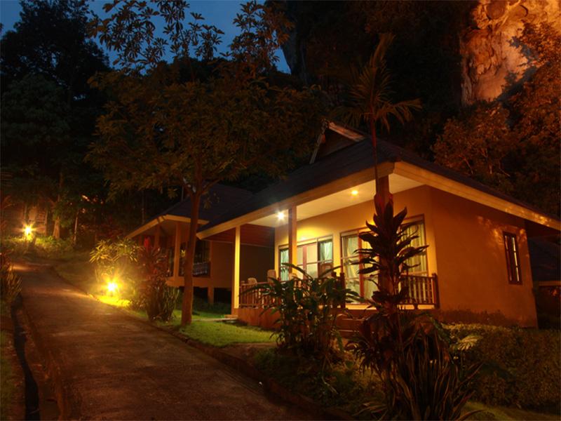 Hotel image Tonsai Bay Resort