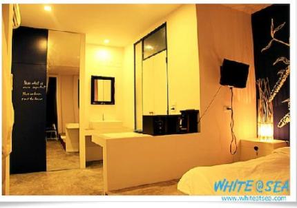 White @ Sea Resort