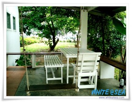 White @ Sea Resort