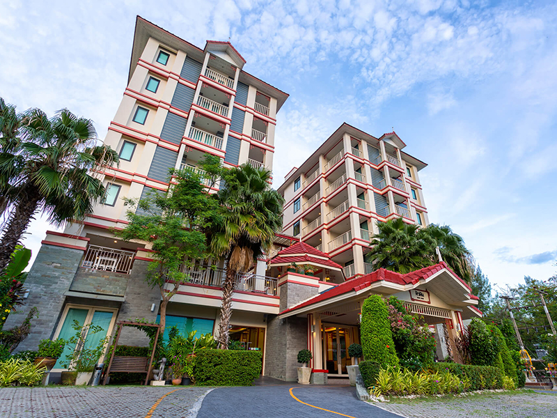 Hotels Nearby Kiang Haad Beach 