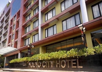 Nouvo City Hotel