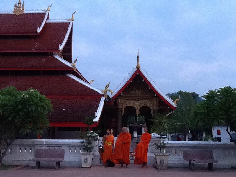 หลวงพระบางเลเจนด์