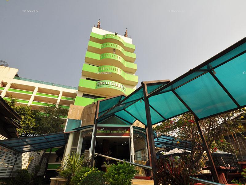 Hotels Nearby Regent Lodge Lampang