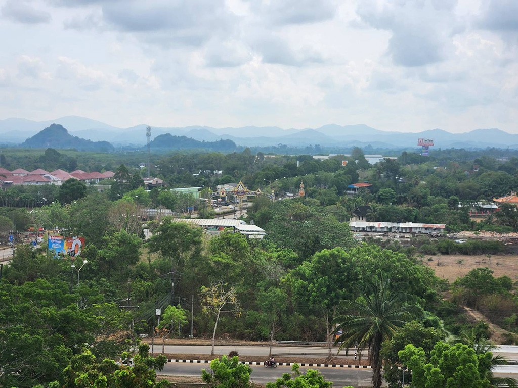โรงแรมเรือรัษฎา